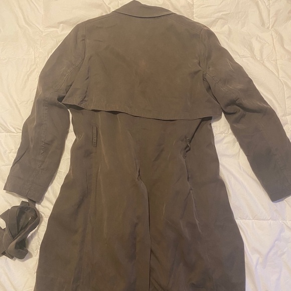 Dark green trench coat - Picture 2 of 2
